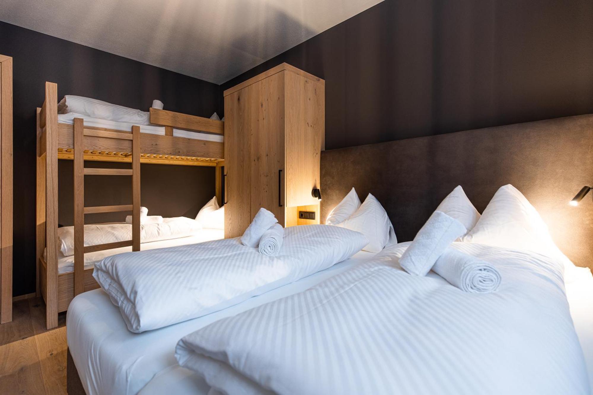 Wildkogel Resorts - Das Neukirchen Neukirchen am Großvenediger Szoba fotó
